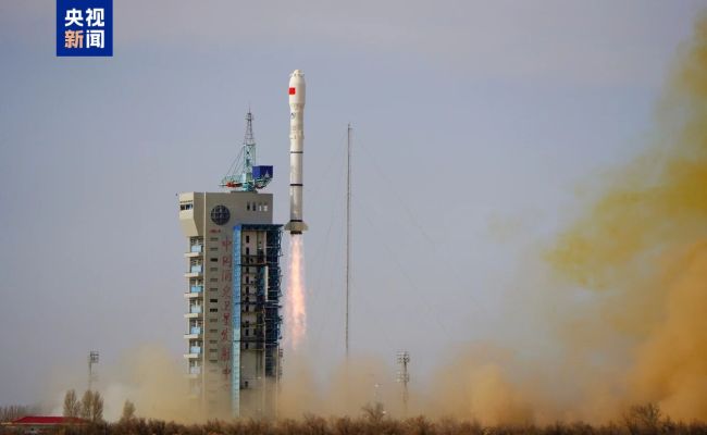 我国成功发射实践三十号A、B、C星 空间环境探测任务启程