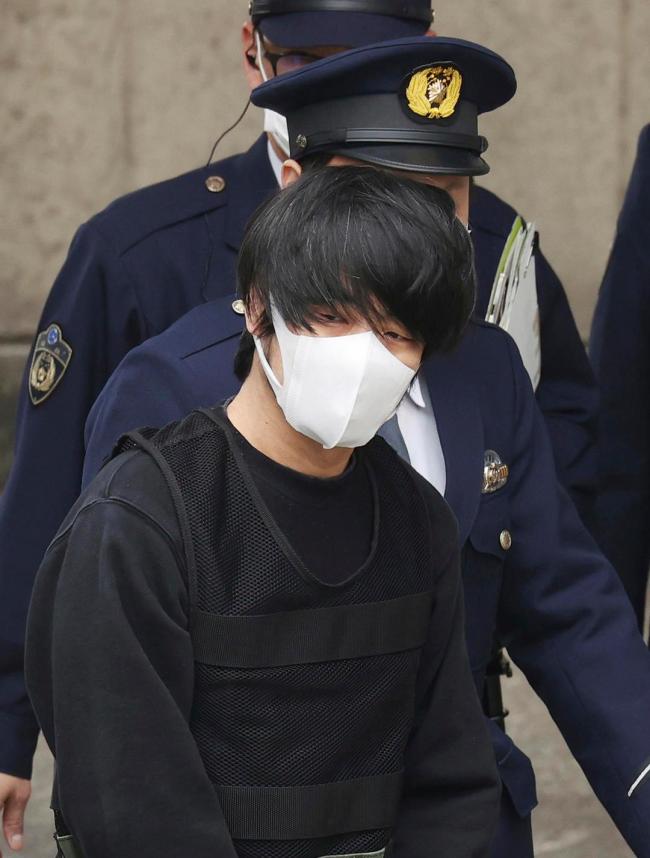 枪杀安倍晋三凶手的母亲称“自己才是凶手”，痛陈向“统一教会”捐款忽略了孩子