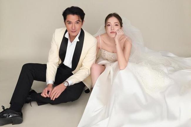 许玮甯邱泽婚纱照