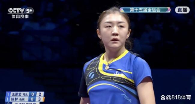 心疼！孙颖莎打完女团1场累得躺在训练场休息，不到半小时又要上第2场