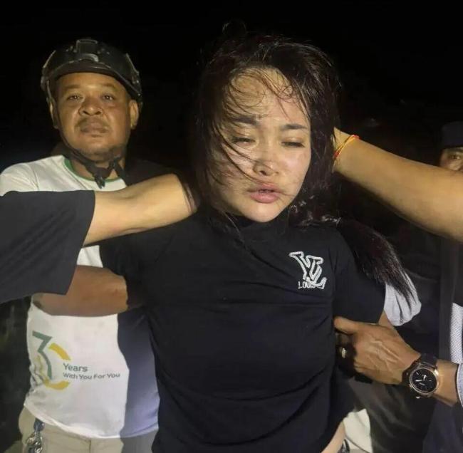 柬埔寨一女子劫走6名越南籍囚犯 持枪劫狱事件引发关注