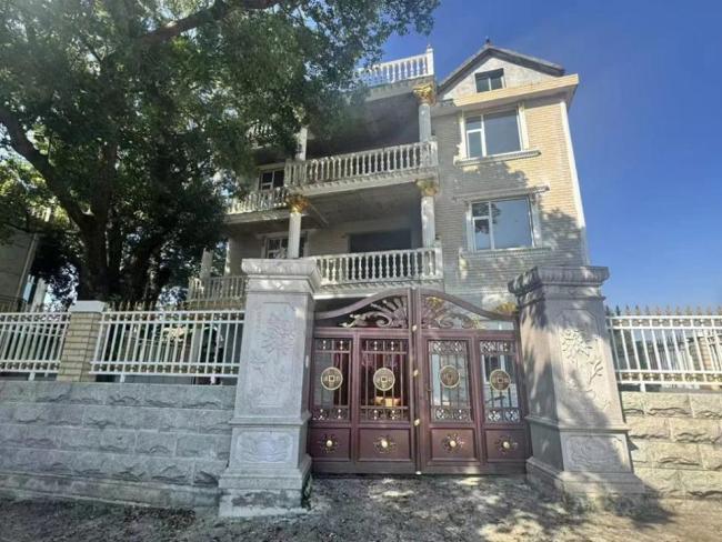 “首席科学家”郭伟的魔幻履历 学术光环下的谎言