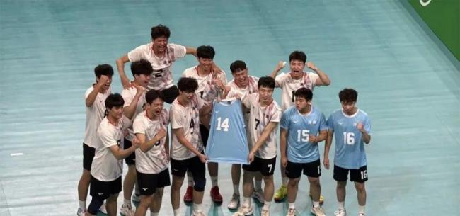 重温全运会泪目瞬间 赛场内外的温情与励志