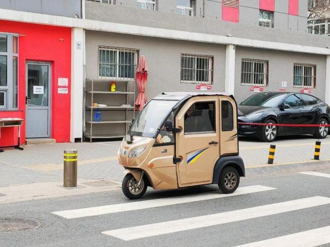 老头乐"C7驾照试点系谣言：自媒体炒作引发关注