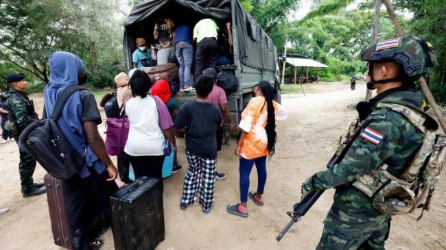 ◆缅甸军方突袭后，KK园区内的电诈人员进入泰国湄索县。