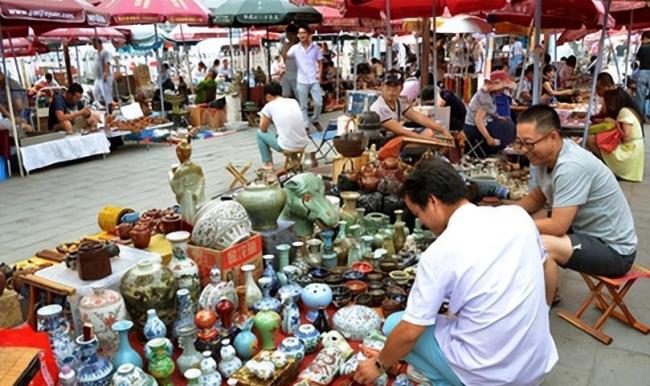 大量日本游客涌入北京，打著旅游幌子不去旅游不吃美食，為啥來？