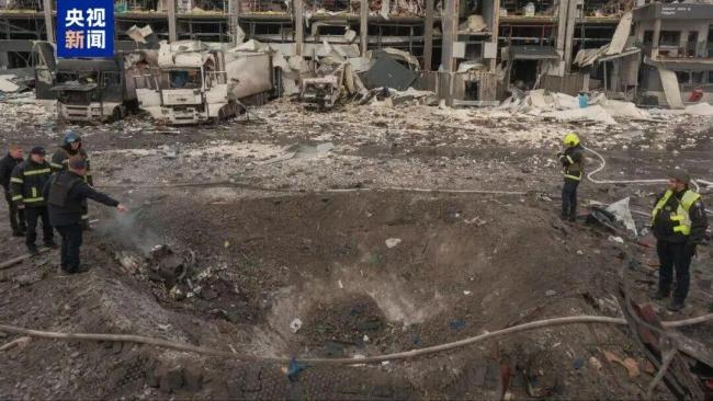 泽连斯基:俄军22枚导弹464架无人机袭乌,俄方:一夜击落249架乌克兰无人机 乌防空系统拦截452目标