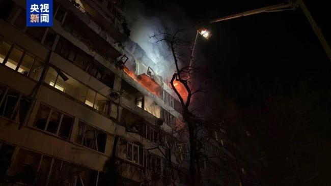 俄羅斯發(fā)射高超音速導(dǎo)彈 基輔遭襲傷亡報告