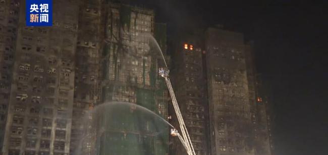 香港火灾已造成83人死亡，76人受伤被送往医院救
