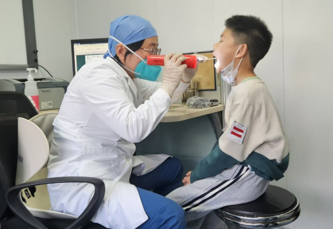 流感增多 家长带娃就医哪些时段可避开就诊高峰？