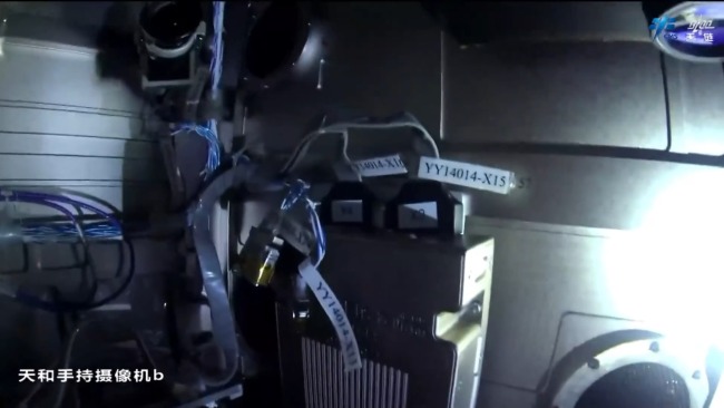 神舟二十一号乘组开展首次全系统压力应急演练