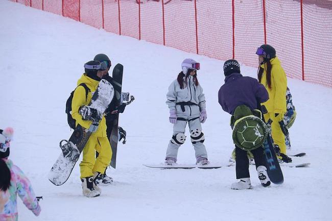 連休9天！多地官宣“雪假” 網友：實名製羨慕