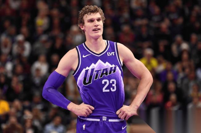 火箭vs爵士 窘境中的较量