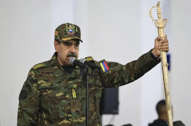 特朗普要求马杜罗下台意味着什么 美委紧张局势升级