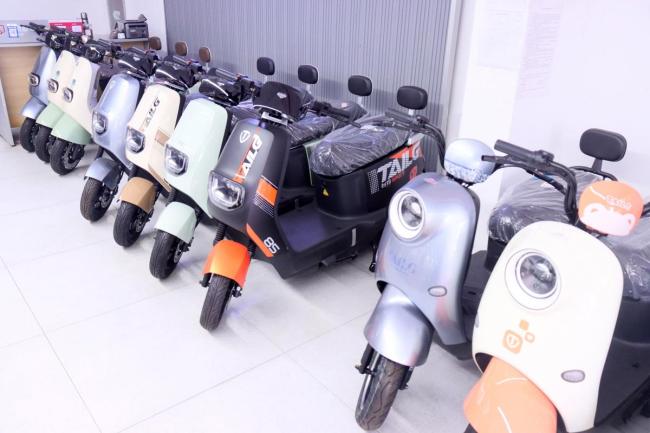 新國(guó)標(biāo)小電驢漲價(jià) 門店為啥還沒(méi)車賣 市場(chǎng)斷檔待新車