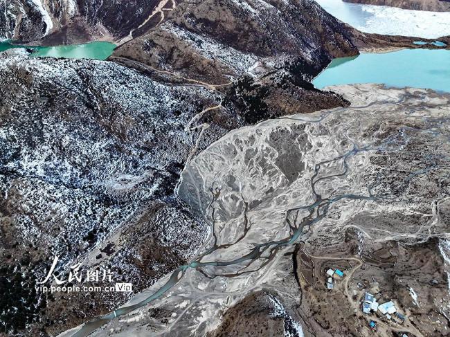 西藏八宿：來古冰川冬景