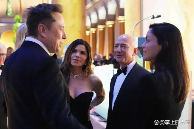 馬斯克官宣高管女友 罕見談及個(gè)人生活