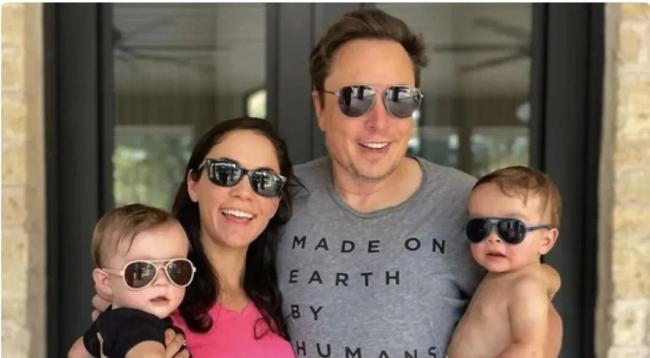 马斯克伴侣有一半印度血统 AI专家背景