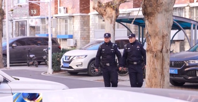 扫张小卡片56万没了!警惕这些“同城交友”陷阱