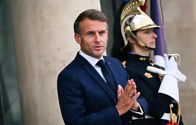 马克龙抵达成都