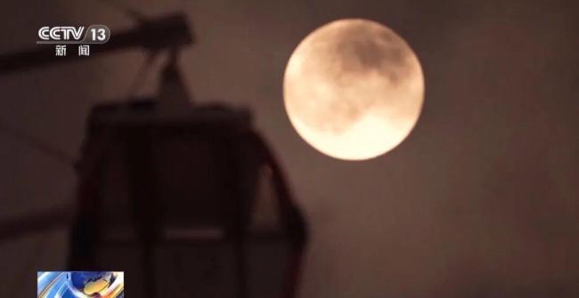 今年最后一次“超级月亮”来了 年度第二大满月现身