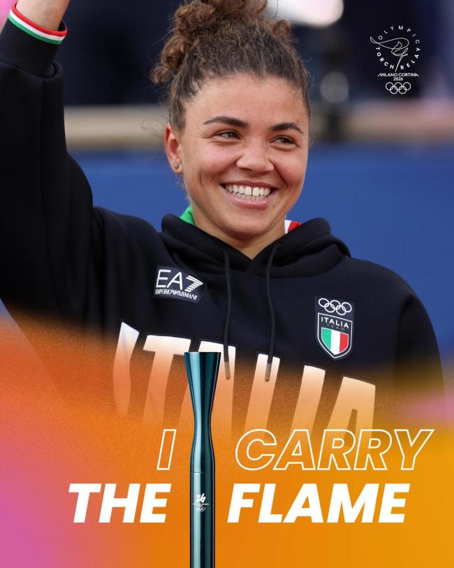 鲍里妮回应担任冬奥火炬手,荣耀传递奥运圣火之旅