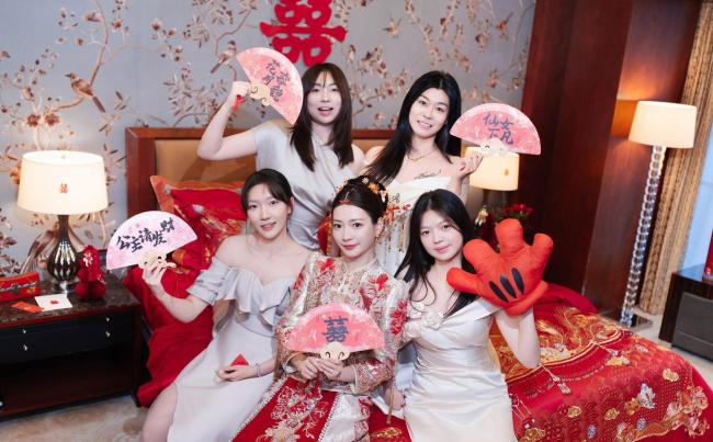 刘雨辰黄雅琼中式婚礼 郎才女貌天作之合