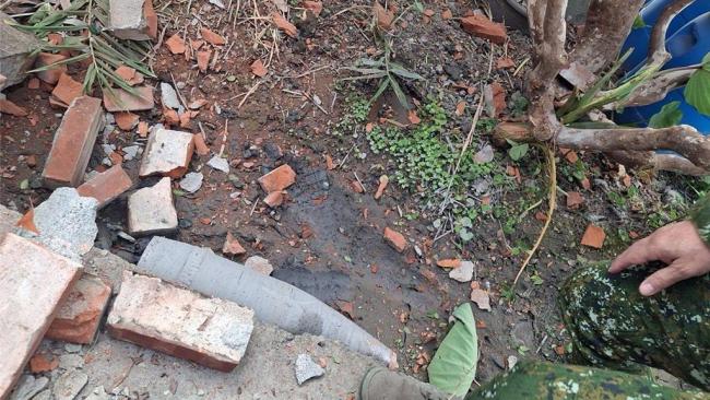 画面曝光！台陆军实弹射击发生意外，炮弹突然偏轨误落民宅，3户受波及