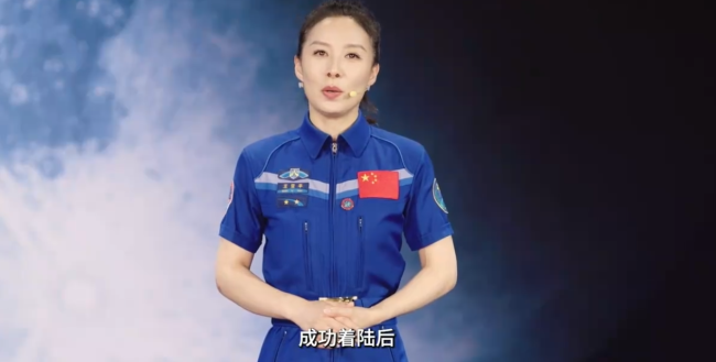 嫦娥五号如何实现月球“挖土”与回家? 王亚平为你解答