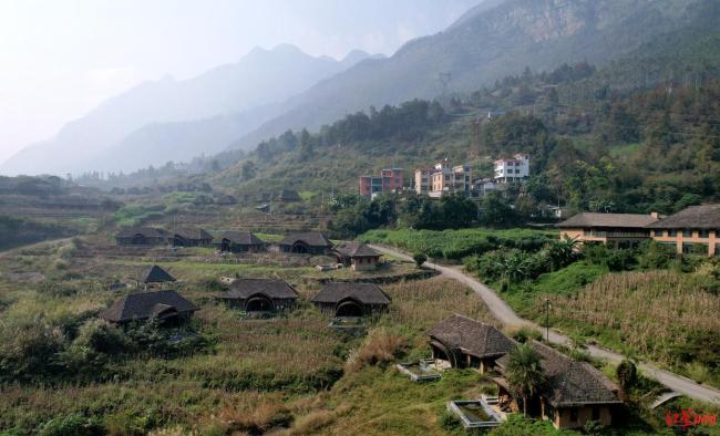贵州一深山“稻田酒店”停工7年 巨额投入打水漂背后