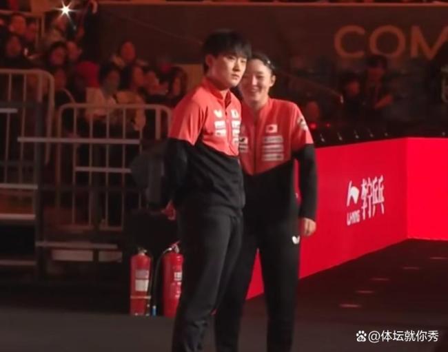 张本智和一直站在原地不动 名字被念错引发不满