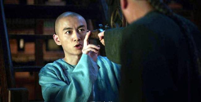 李成白依梅有孩子