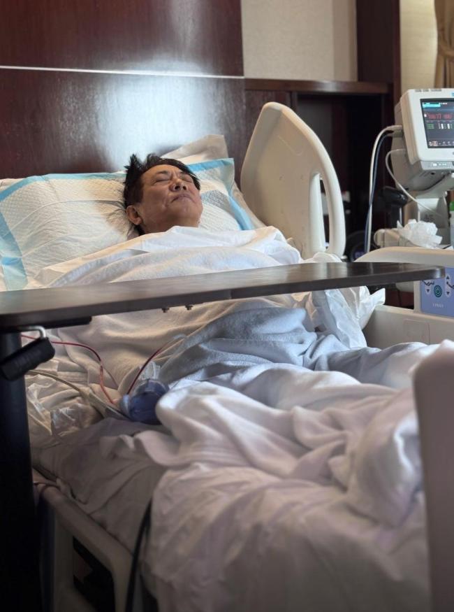 李连杰否定为年青“换腹黑换血” 心态更弥留