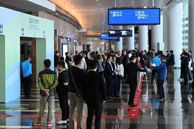 90人當選香港新一屆立法會議員