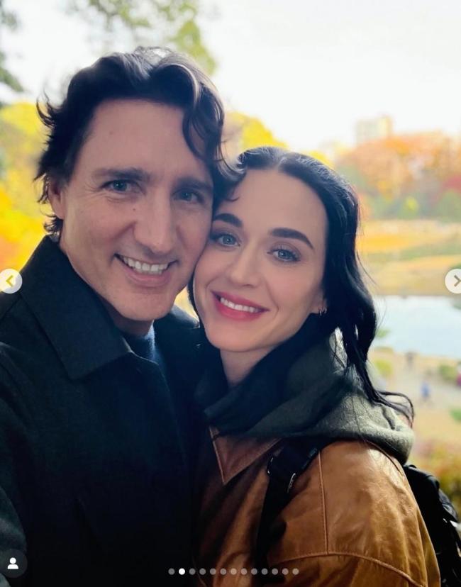 水果姐官宣与特鲁多恋情