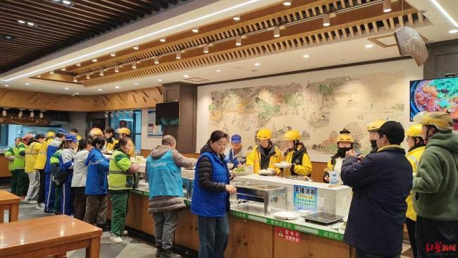 成都一家餐廳8年提供超27萬(wàn)份免費(fèi)餐 溫暖城市的見(jiàn)證