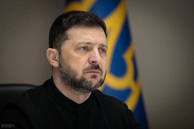 澤連斯基下臺(tái)時(shí)間終于定了，特朗普和平協(xié)議下烏克蘭該做什么選擇