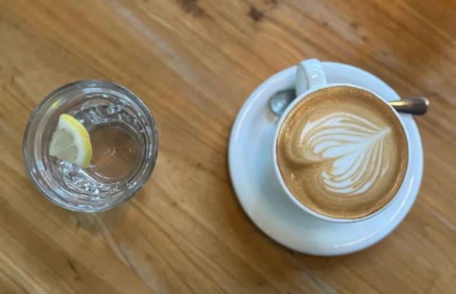 經(jīng)常喝咖啡的好處 護心又抗老