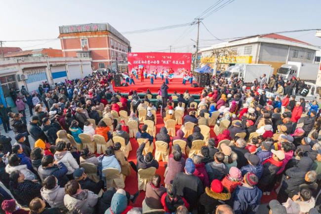 山東萊西山會(huì)“煙火”升騰似過年 傳統(tǒng)與現(xiàn)代交融的盛會(huì)