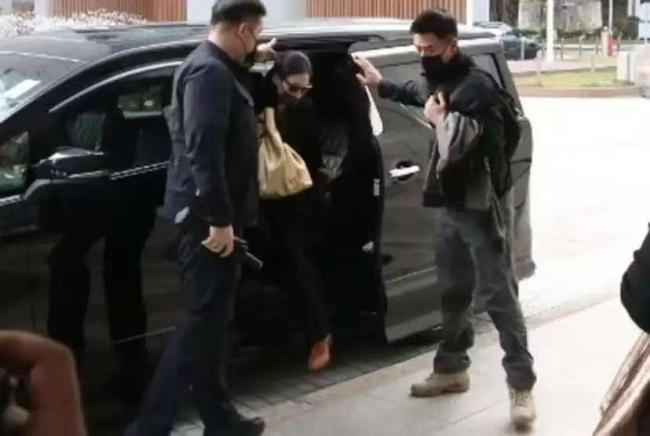 张柏芝出庭 神图 憔悴现身激发温柔