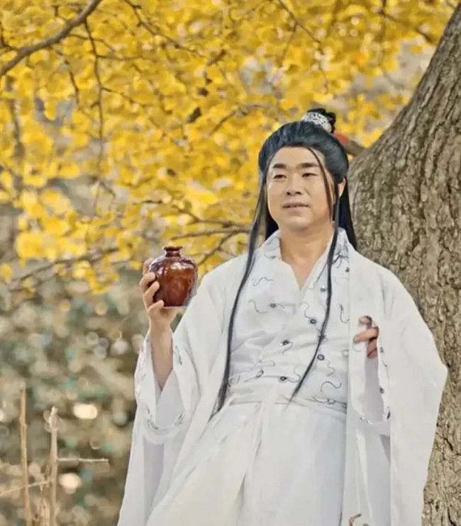 網(wǎng)紅局長(zhǎng)解偉提前退休入職民企 啟航新征程