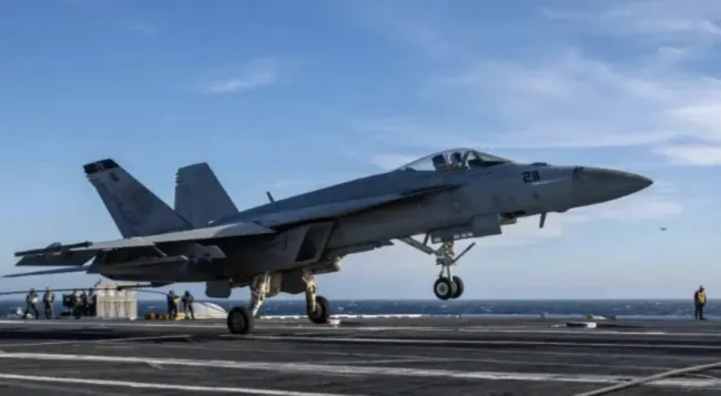 美军战机闯入委领空或为挑动冲突 加剧地区紧张局势