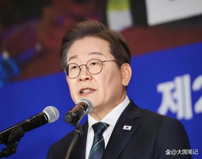 台媒:中俄15架军机联合包围日本 空中宣言震撼东亚