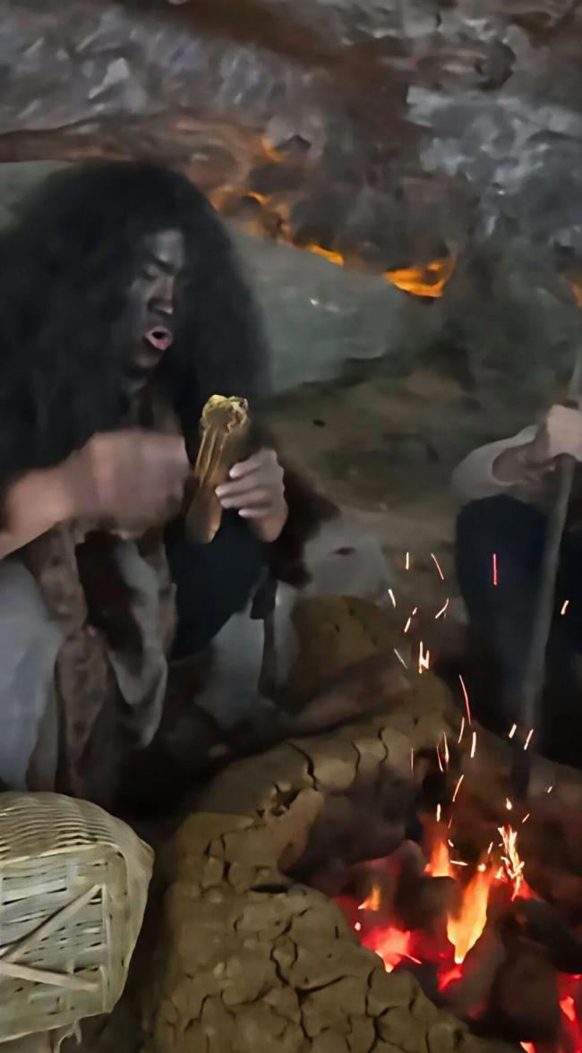 巴山大峽谷景區(qū)急招野人200一天 創(chuàng)意招聘引爆網(wǎng)絡(luò)