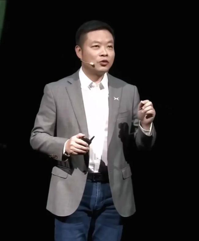 何小鵬談“今年最艱難的決定” VLA決策背后的壓力與決心