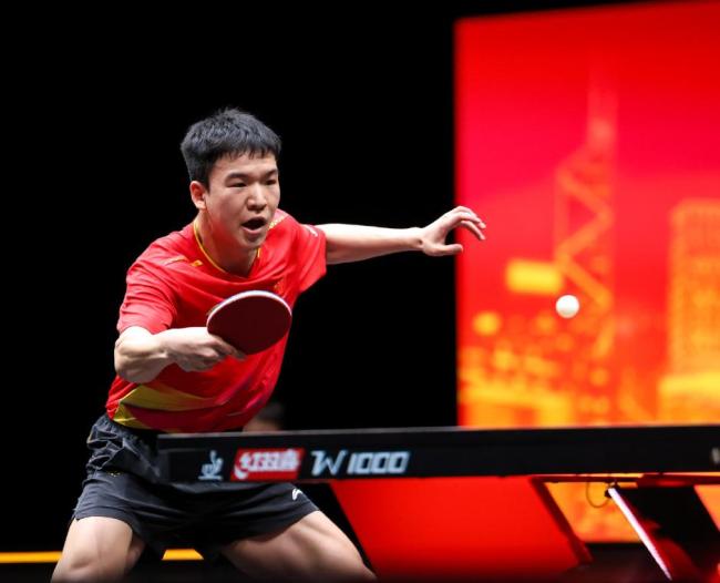 林詩(shī)棟4比0勝向鵬 橫掃晉級(jí)半決賽