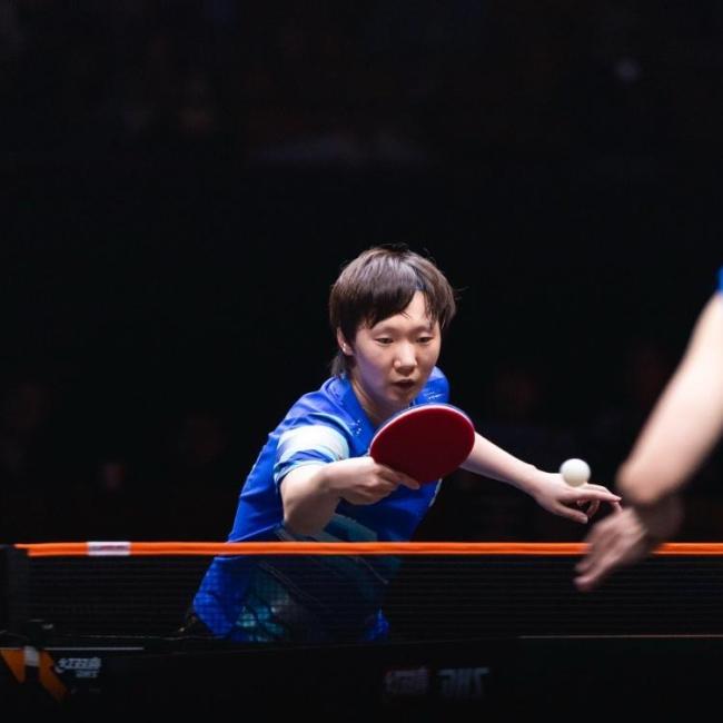 王曼昱4比0陈熠 晋级总决赛冠军战 国乒女单强势表现