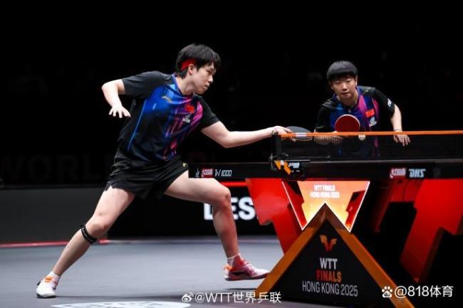 孙颖莎王楚钦笑着退场 温馨提醒显默契