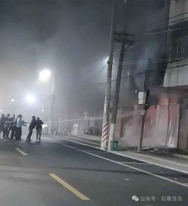 全景還原汕頭火災(zāi) 20人被困8人遇難