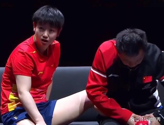 孫穎莎現(xiàn)身機場 因傷提前返京